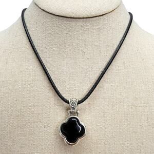 Signed MT Silver Tone Black Clover Quatrefoil Heart Bail Live Pendant Necklace